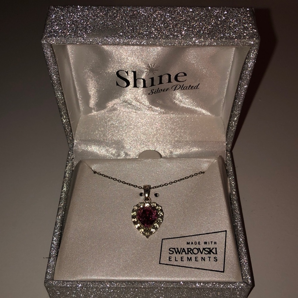 Swarovski pink heart necklace